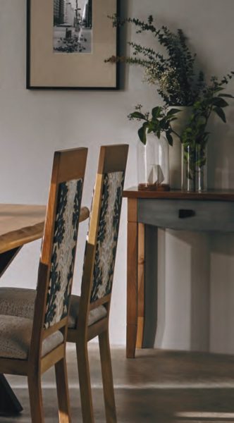 Silla Iron respaldo tapizado