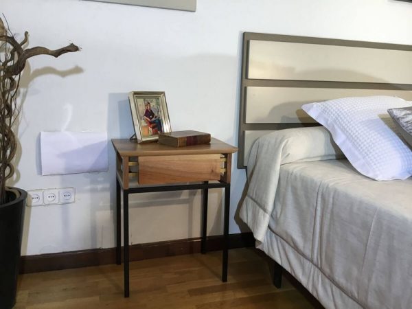 Mesita Atenea 1 cajón